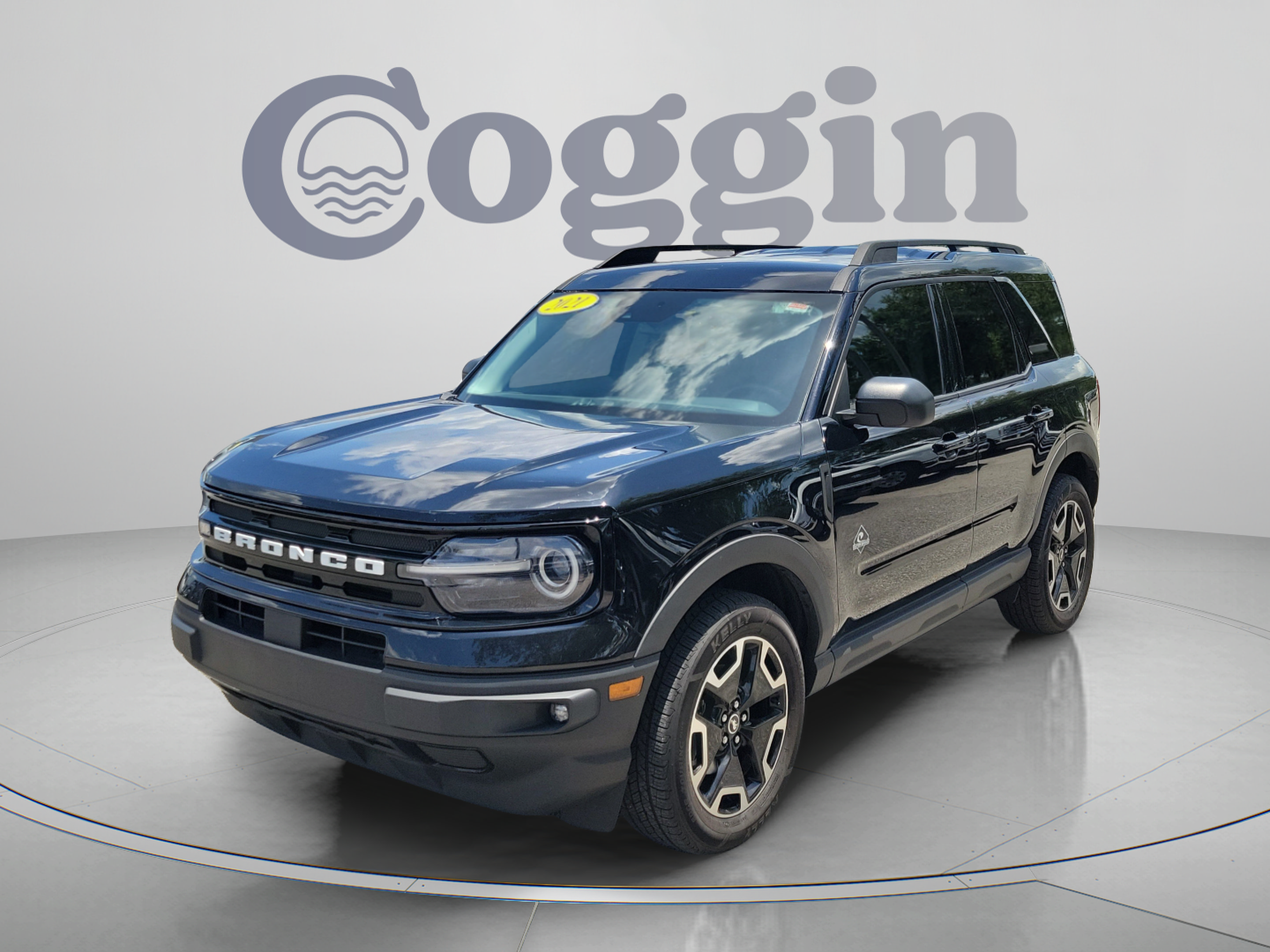 Certified 2021 Ford Bronco Sport Outer Banks w/ Outer Banks Package (96D) AWD/4WD image 1
