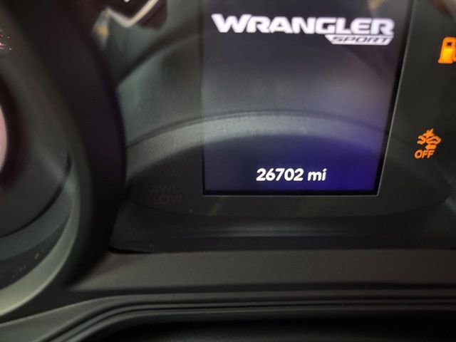 Used 2024 Jeep Wrangler Sport S image 13