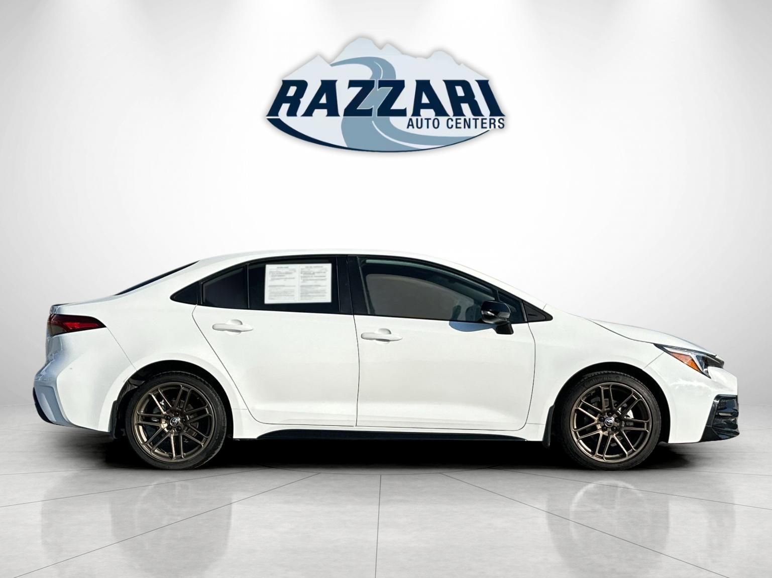 Used 2024 Toyota Corolla Sedan image 6