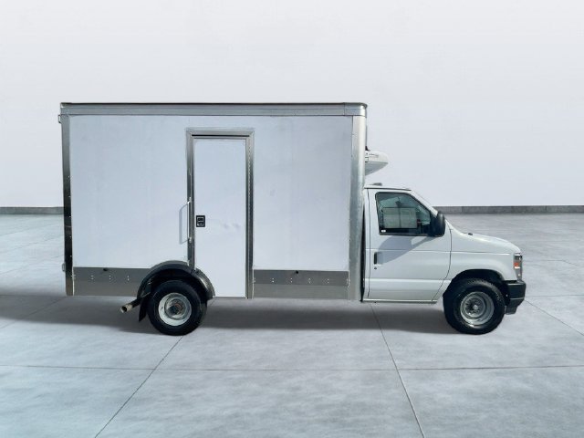 Certified 2024 Ford E-350 and Econoline 350 Super Duty w/ Power Windows & Locks Group RWD image 8