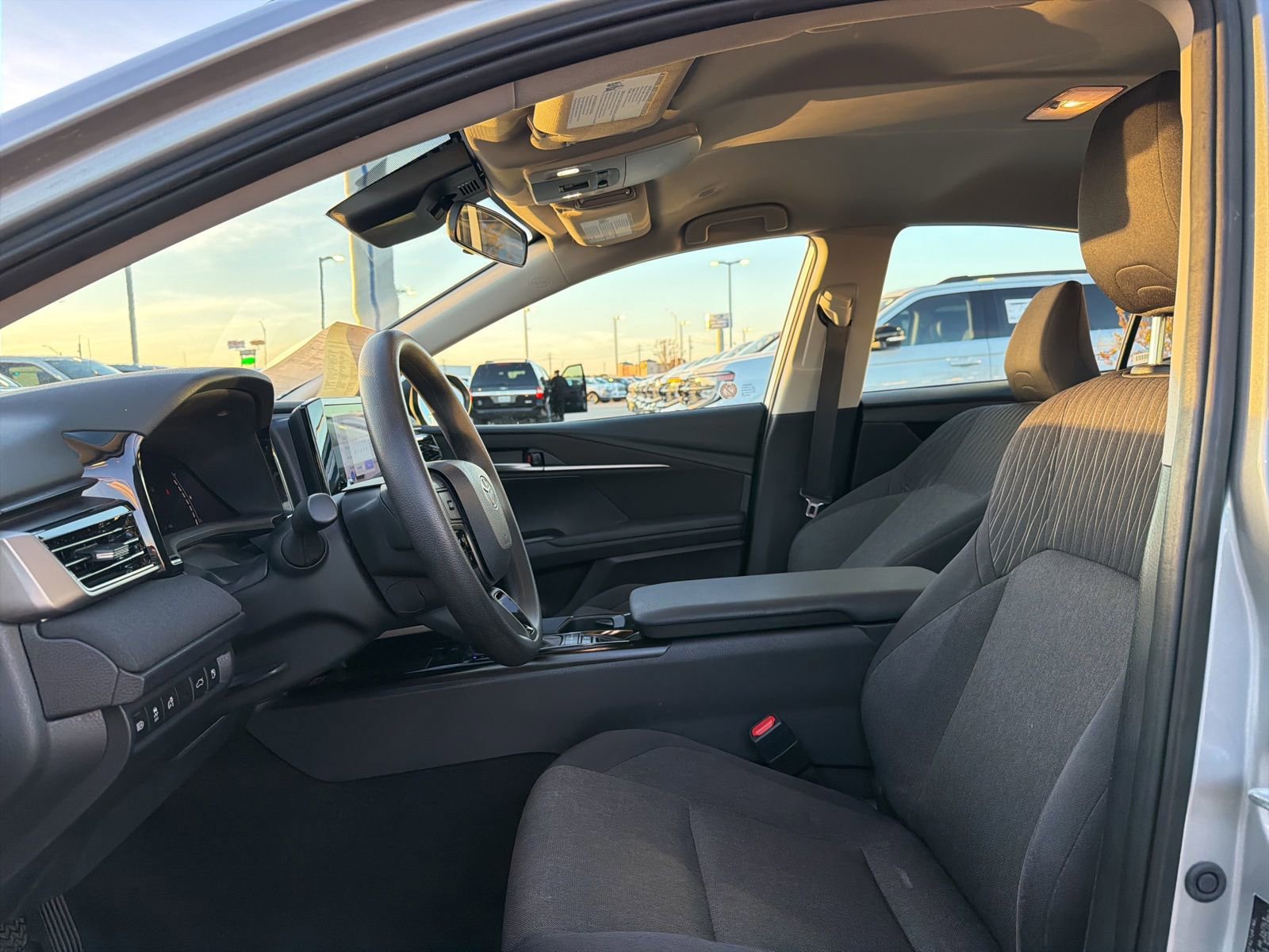 Used 2025 Toyota Camry LE image 14