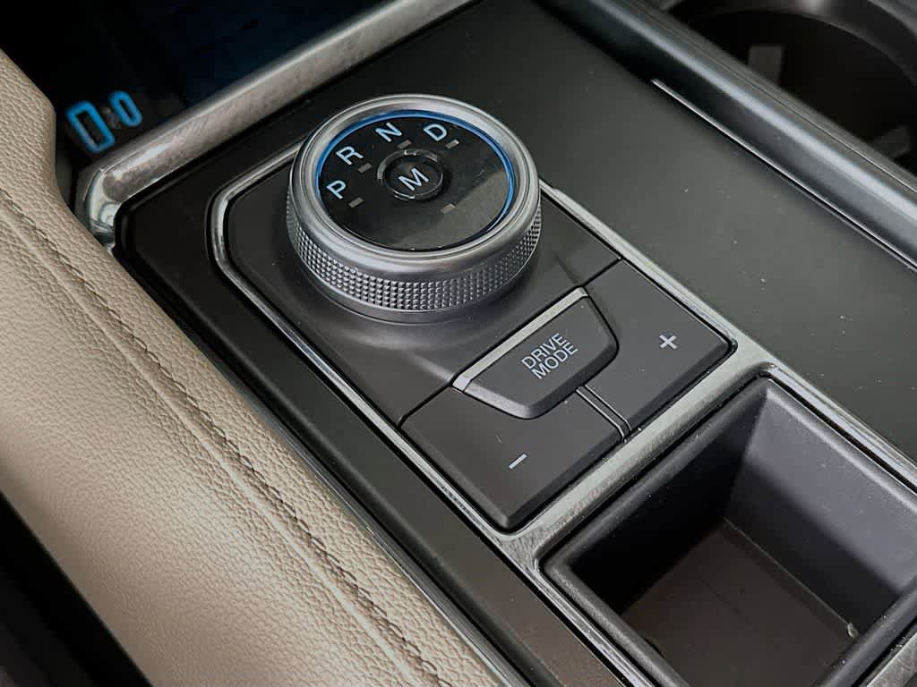 Certified 2022 Ford Expedition XLT RWD image 18