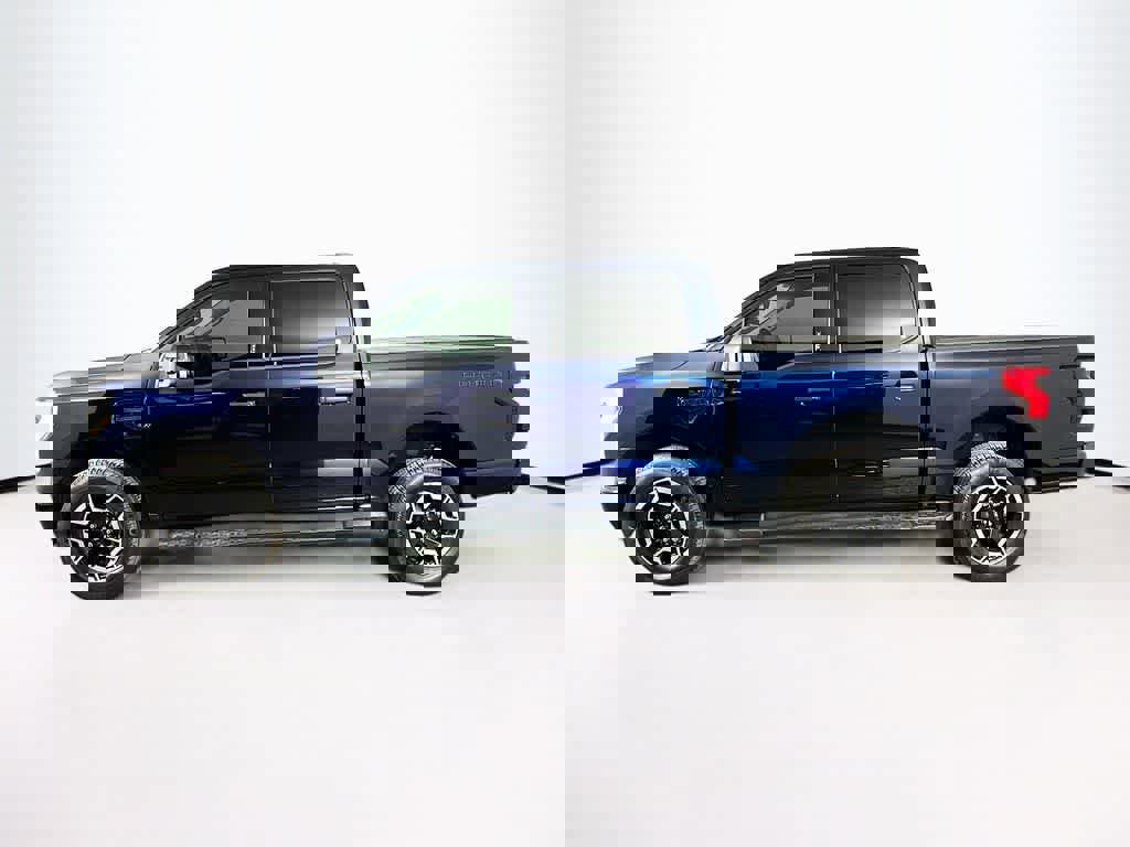 Certified 2023 Ford F150 Lightning XLT image 2