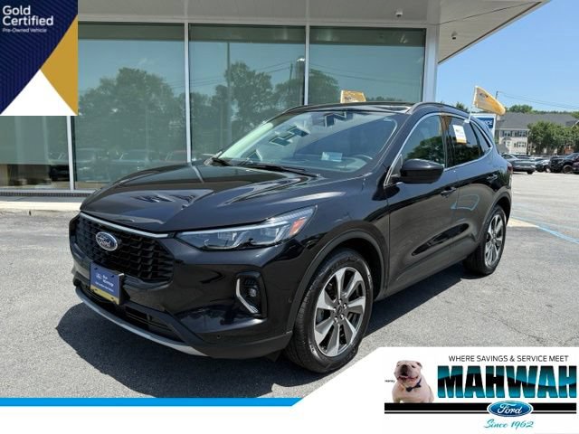 Certified 2023 Ford Escape Platinum w/ Premium Technology Package