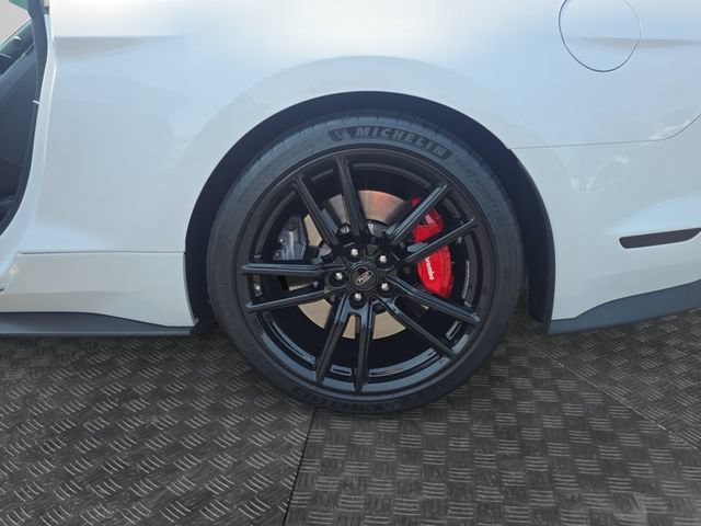 Certified 2020 Ford Mustang Shelby GT500 w/ Technology Package RWD image 15
