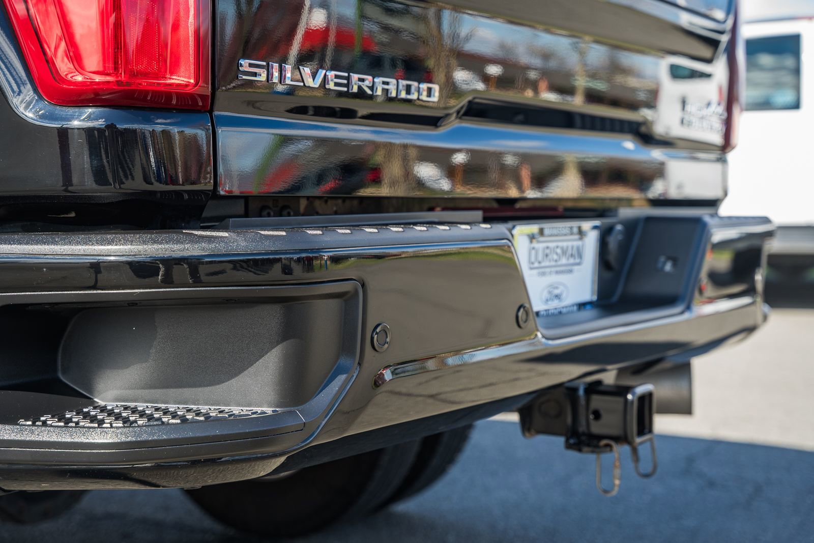 Used 2024 Chevrolet Silverado 3500 High Country w/ High Country Premium Package image 10