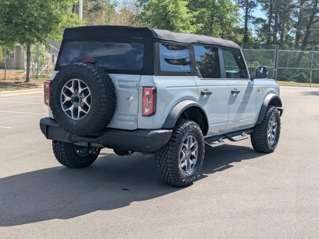 Certified 2024 Ford Bronco Badlands AWD/4WD image 4