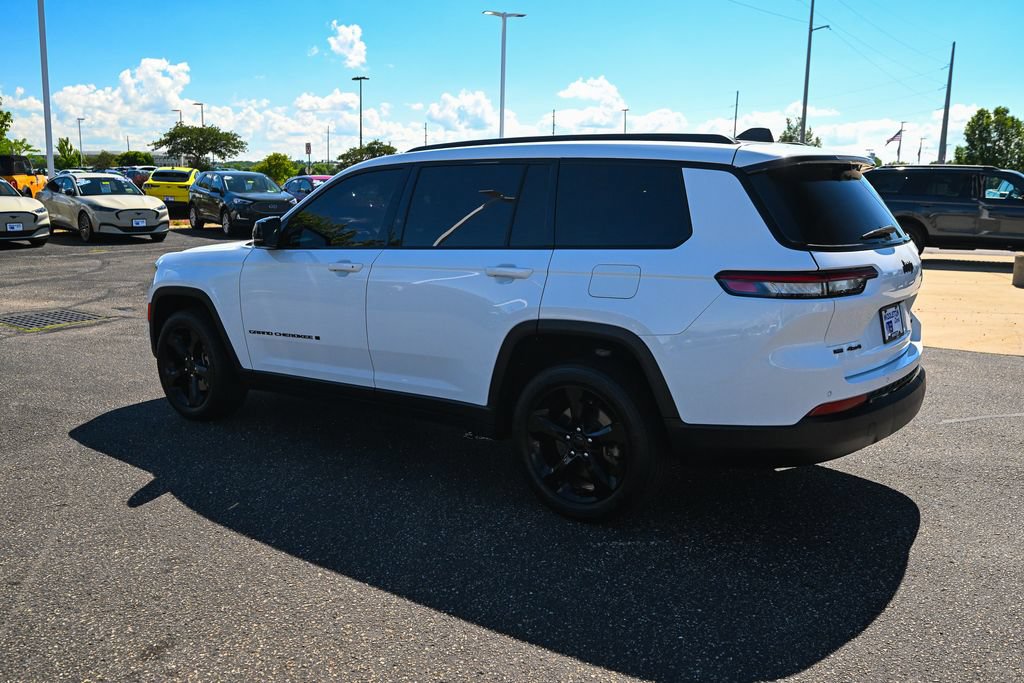 Used 2022 Jeep Grand Cherokee L Limited w/ Luxury Tech Group II AWD/4WD image 7