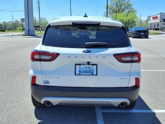 Certified 2023 Ford Escape Active AWD/4WD image 4