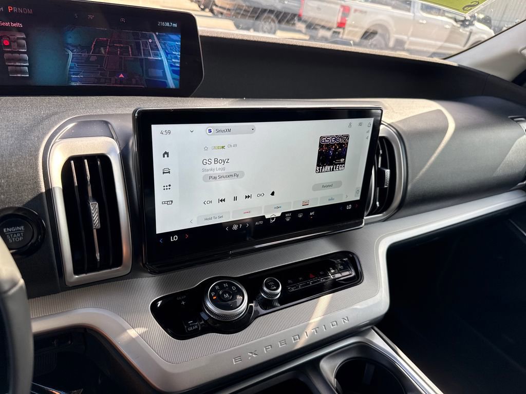 Certified 2025 Ford Expedition Active image 18