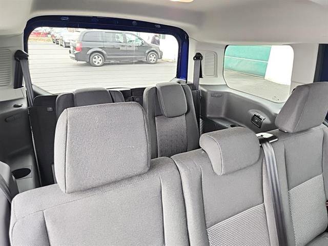 Certified 2017 Ford Transit Connect XL image 17