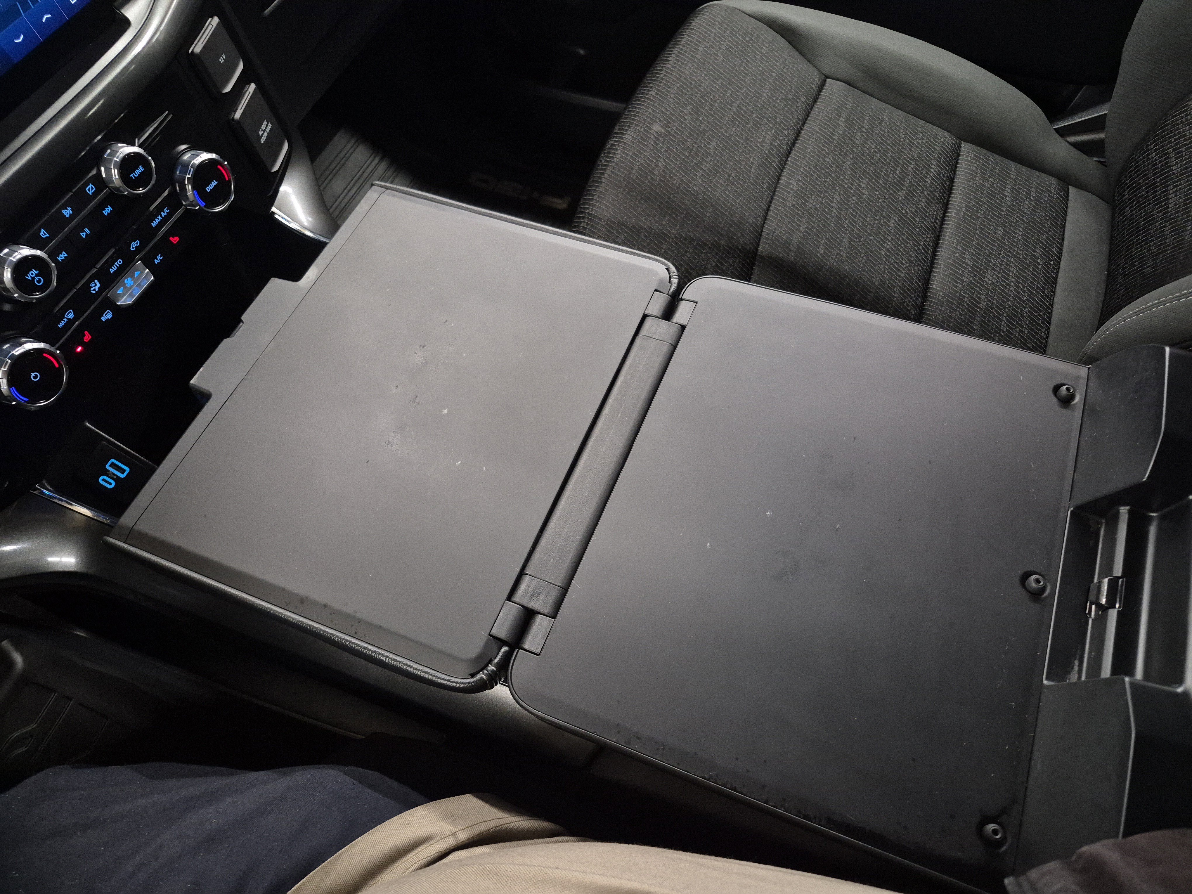 Certified 2023 Ford F150 XLT w/ Equipment Group 302A High image 31