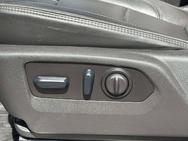 Used 2022 Chevrolet Silverado 3500 High Country AWD/4WD image 22