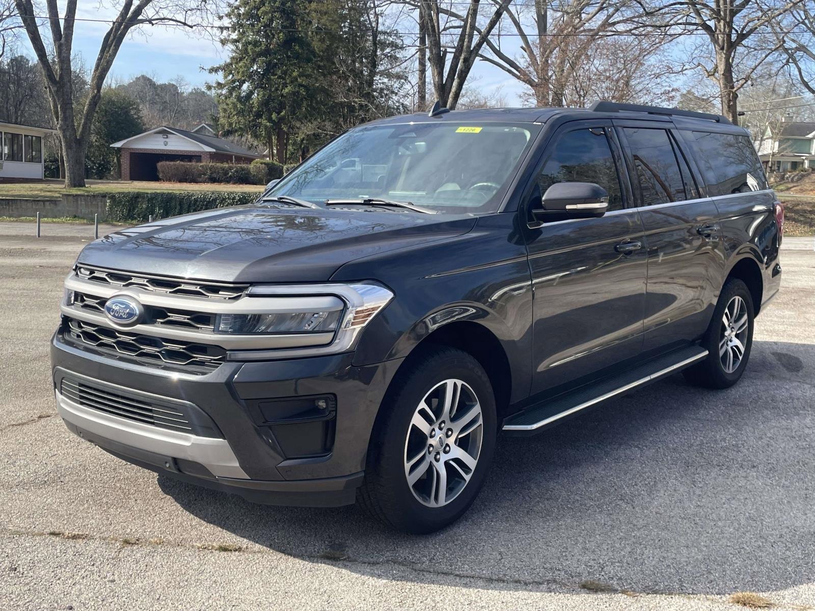 Certified 2023 Ford Expedition Max XLT image 7