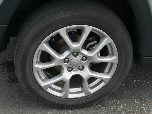 Used 2022 Jeep Compass Latitude AWD/4WD image 9