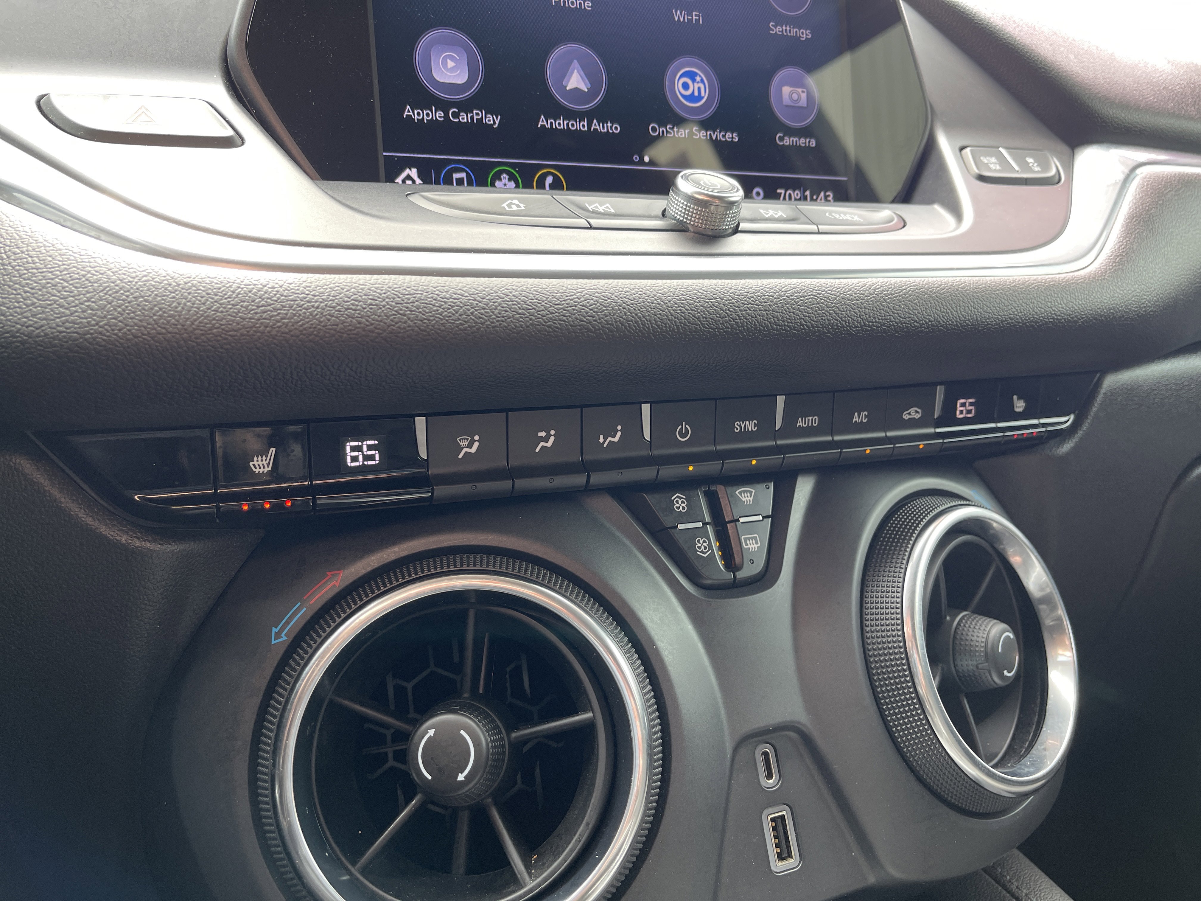 Used 2019 Chevrolet Blazer LT AWD/4WD image 19