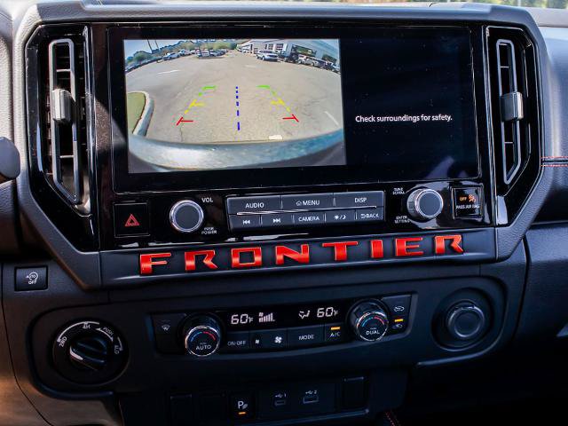 Used 2025 Nissan Frontier PRO-4X AWD/4WD image 19