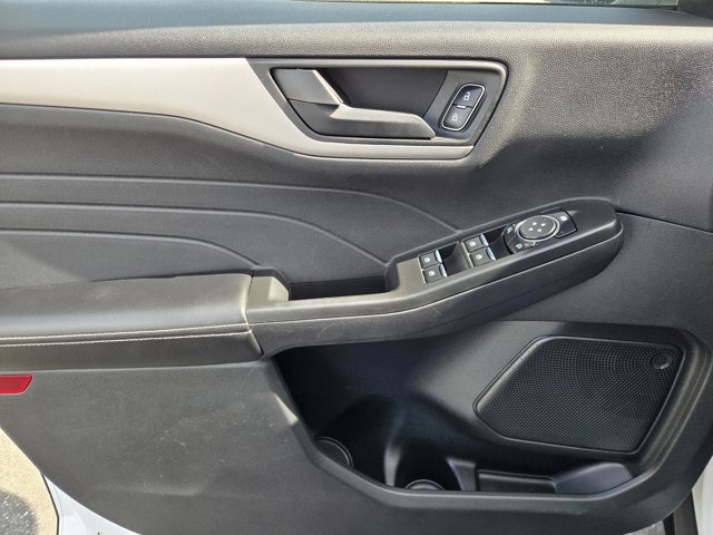 Certified 2022 Ford Escape SE AWD/4WD image 17