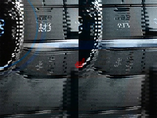 Certified 2021 Ford EcoSport SE w/ SE Convenience Package image 21