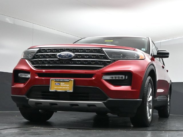 Certified 2024 Ford Explorer XLT w/ Equipment Group 202A AWD/4WD image 39