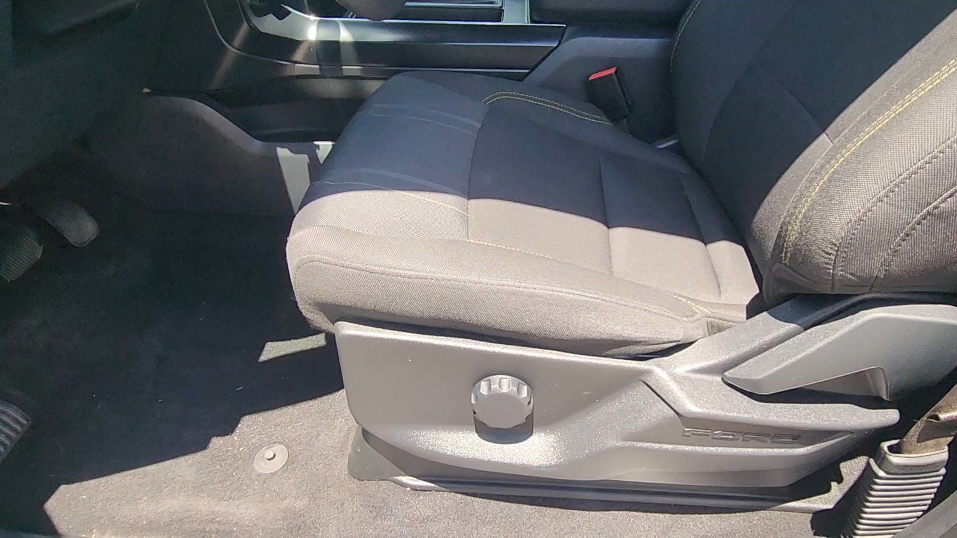 Certified 2024 Ford F150 STX AWD/4WD image 18