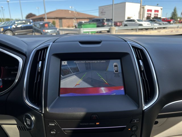 Certified 2018 Ford Edge Titanium w/ Equipment Group 301A AWD/4WD image 18