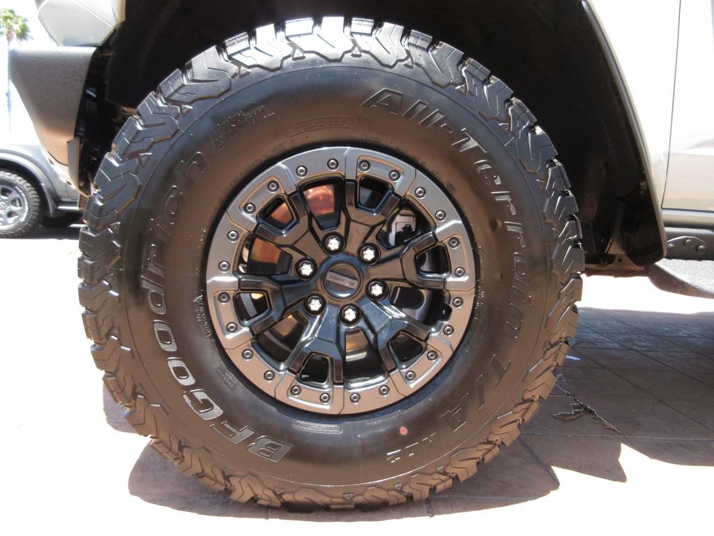 Certified 2024 Ford Bronco Raptor w/ Interior Carbon Fiber Pack 6 AWD/4WD image 8