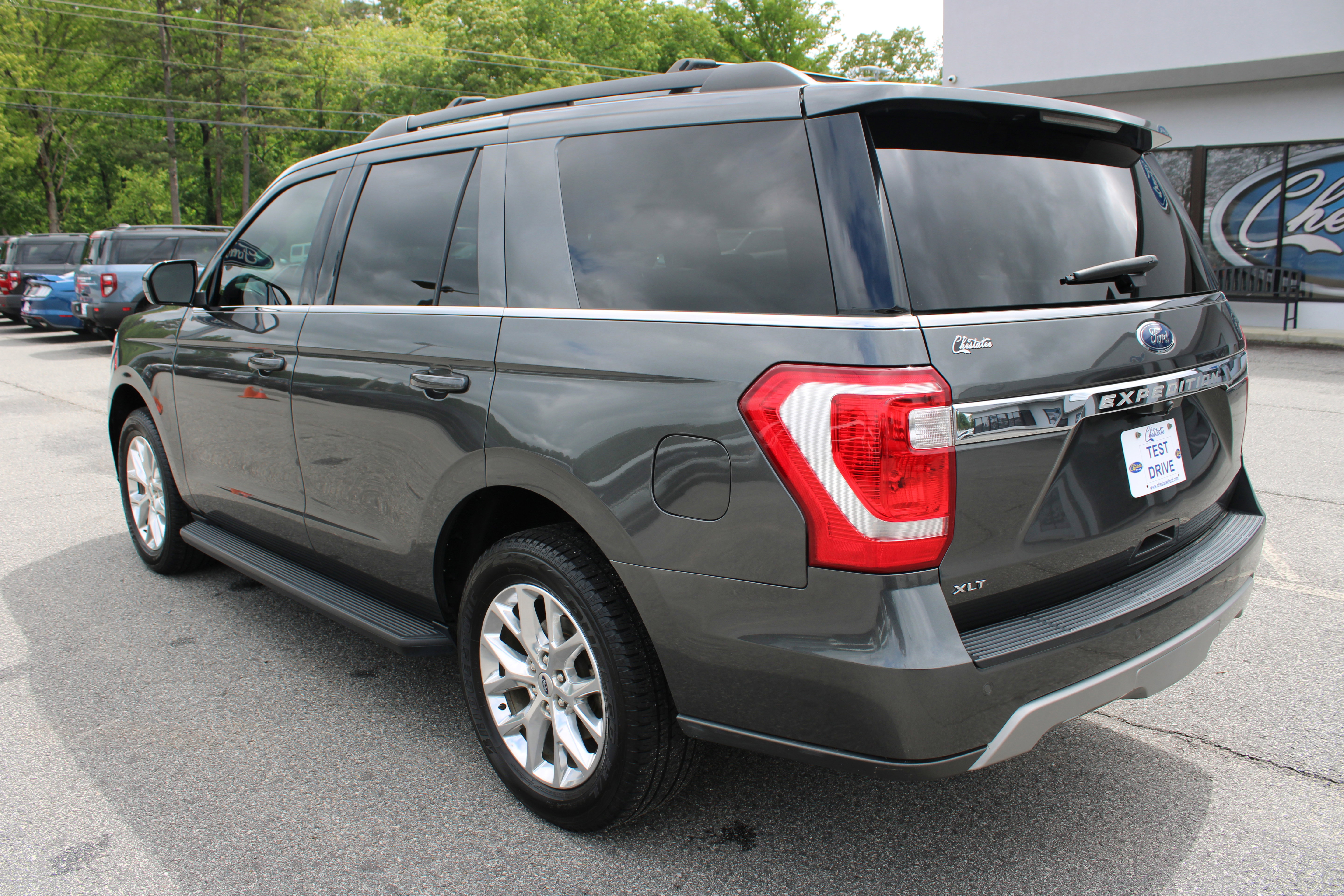 Certified 2021 Ford Expedition XLT w/ Cargo Package RWD image 8