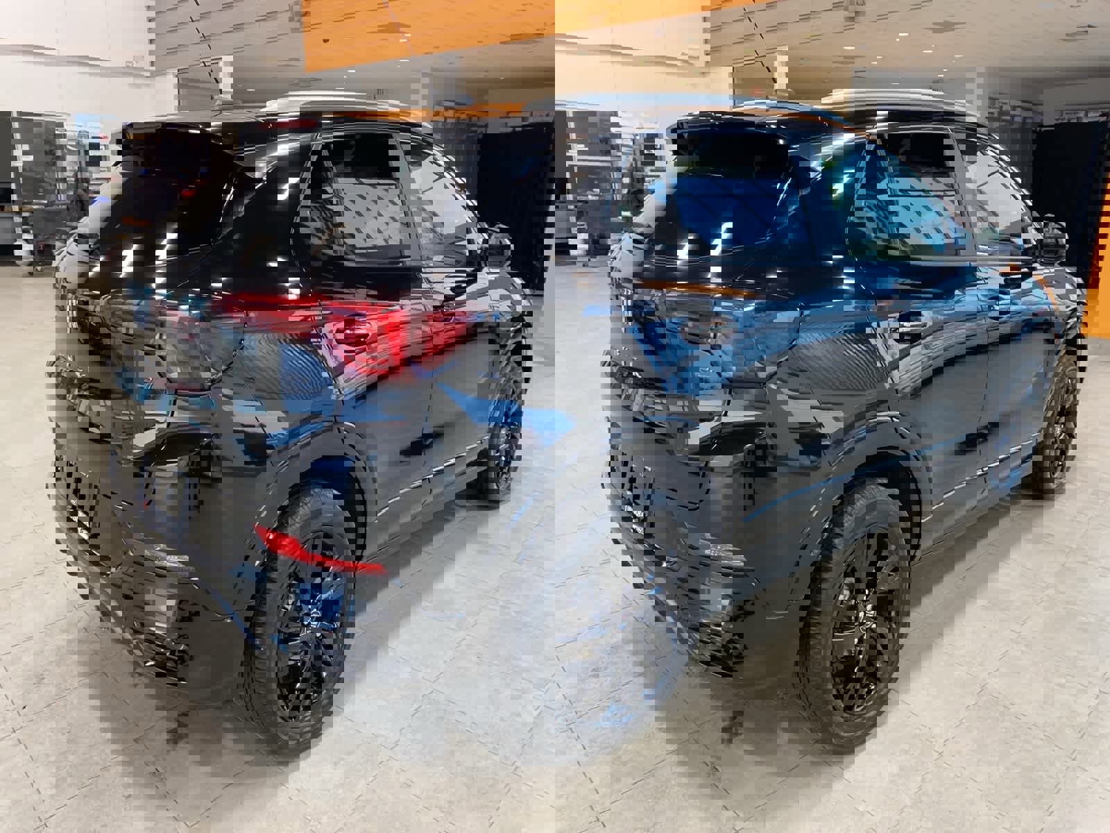 Used 2024 Buick Encore GX Sport Touring image 5