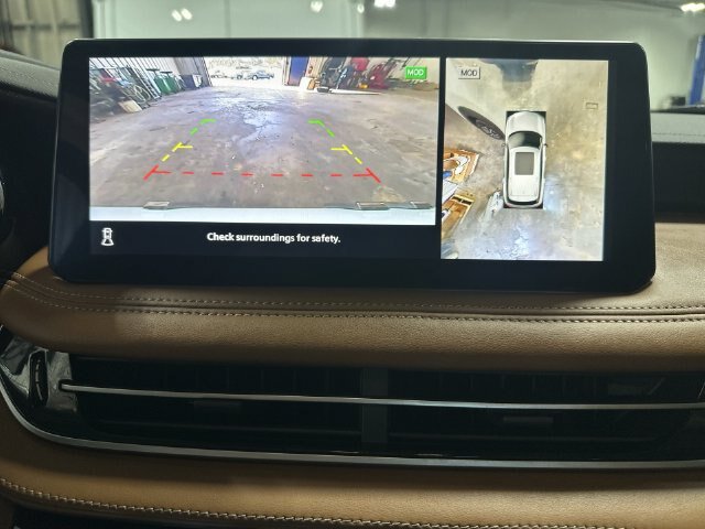 Used 2023 INFINITI QX60 Sensory w/ Vision Package AWD/4WD image 29