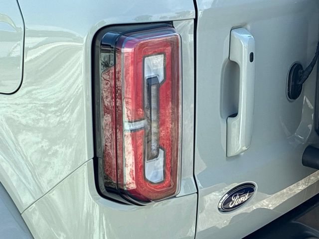 Certified 2025 Ford Bronco Outer Banks AWD/4WD image 13
