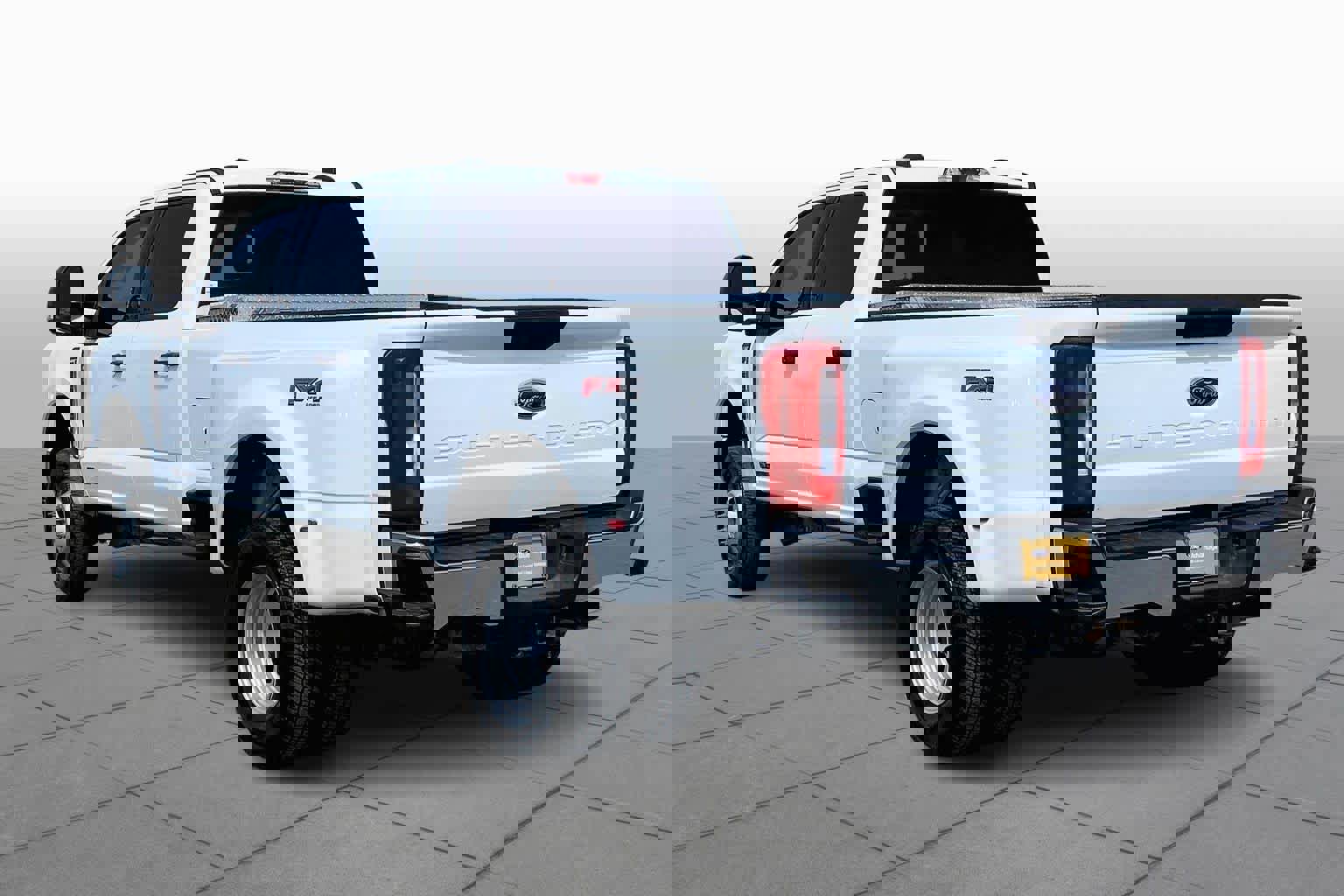 Certified 2023 Ford F350 XLT image 12