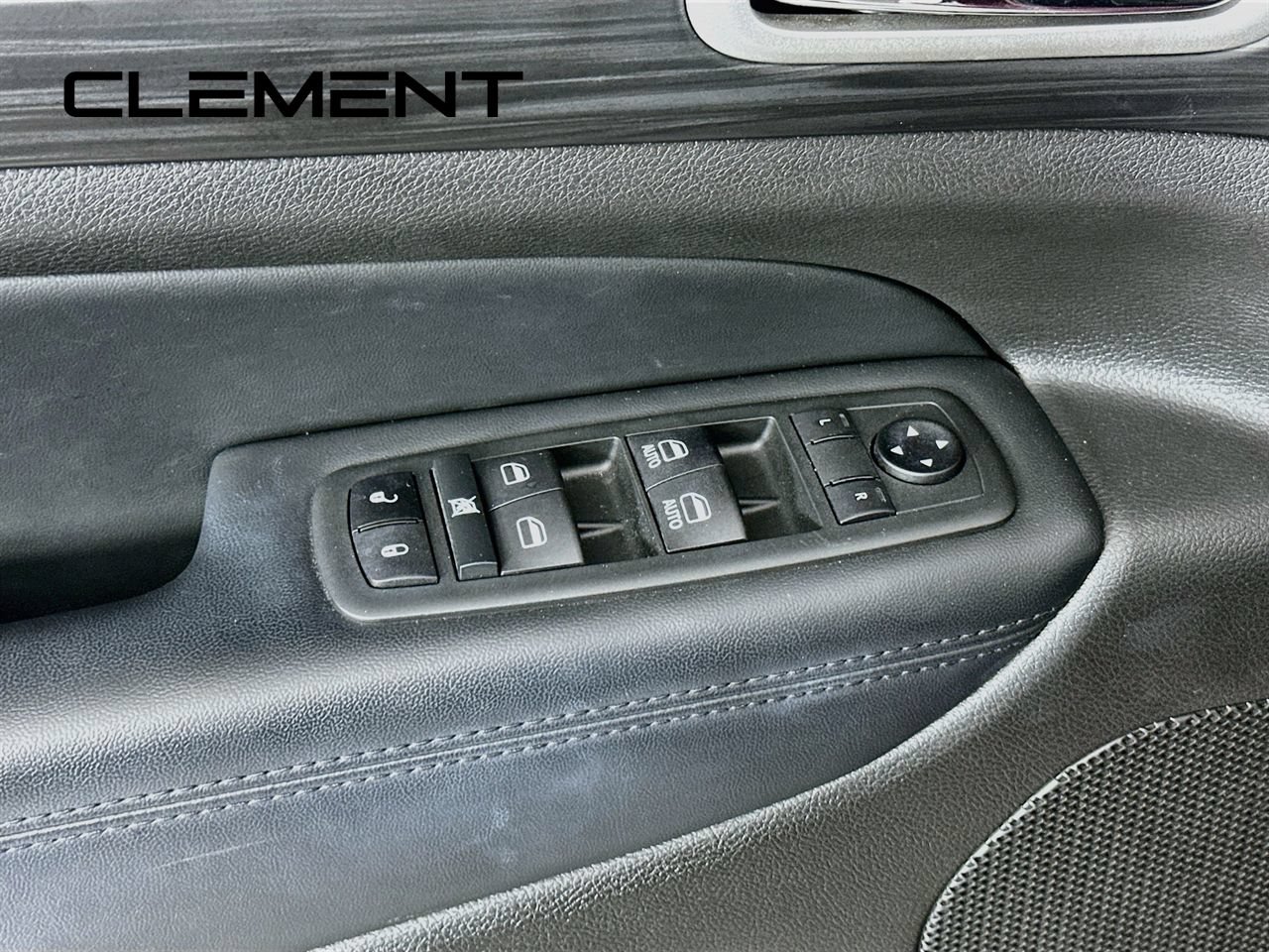Used 2020 Jeep Grand Cherokee Altitude AWD/4WD image 27