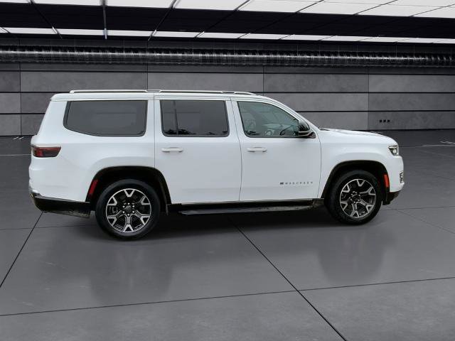 Used 2024 Jeep Wagoneer Series III AWD/4WD image 15