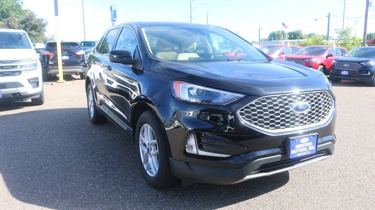 Certified 2024 Ford Edge SEL w/ Convenience Package AWD/4WD image 7