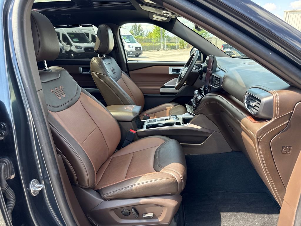 Certified 2023 Ford Explorer King Ranch w/ Technology Package image 27