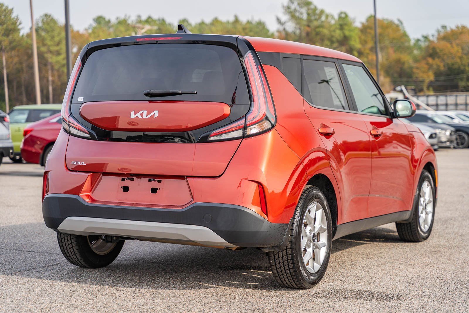 Used 2023 Kia Soul S image 7