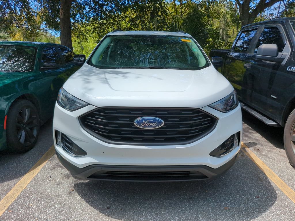 Certified 2024 Ford Edge SEL w/ Sport Appearance Package AWD/4WD image 2