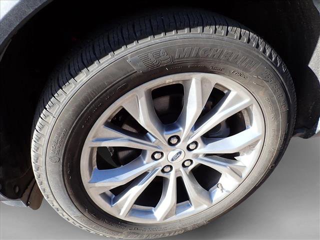 Certified 2024 Ford Explorer Limited image 6