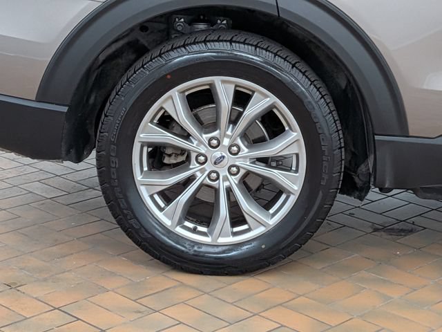 Certified 2021 Ford Explorer XLT w/ Equipment Group 202A AWD/4WD image 10