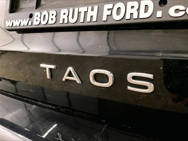 Used 2022 Volkswagen Taos SE FWD image 13