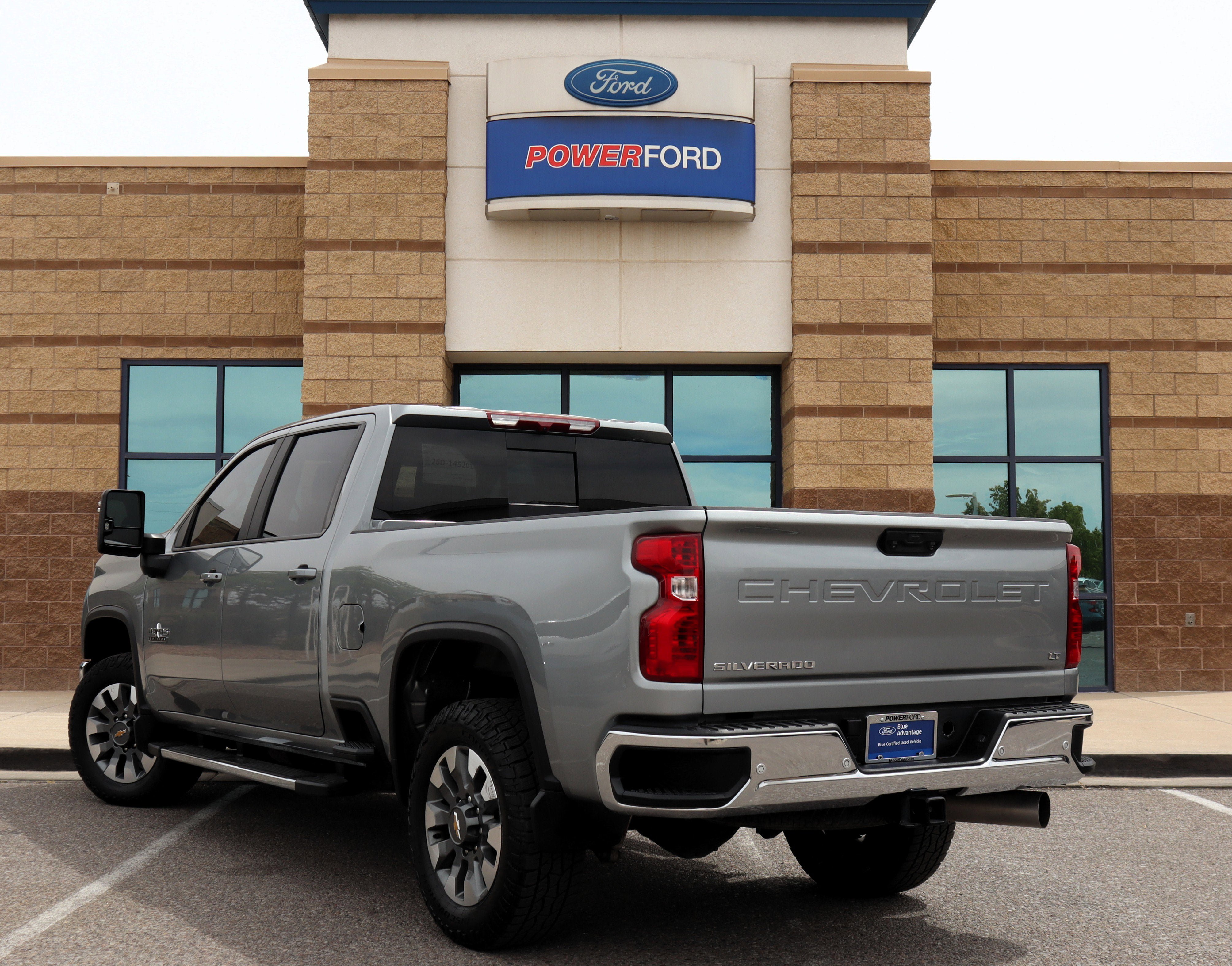 Used 2025 Chevrolet Silverado 2500 LT w/ Texas Edition AWD/4WD image 8