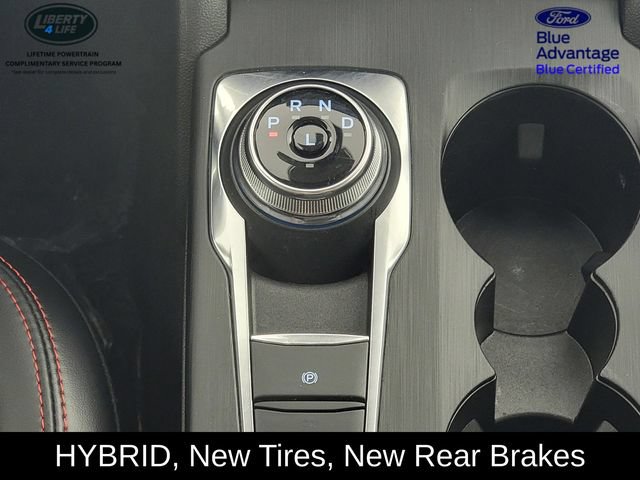 Certified 2024 Ford Escape ST-Line Select AWD/4WD image 24