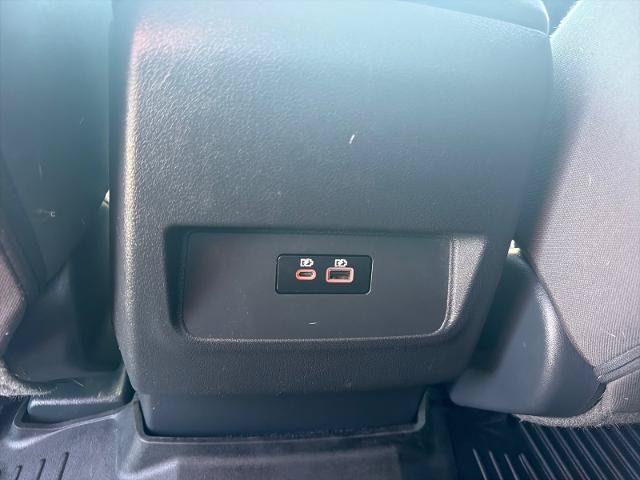 Used 2025 Nissan Frontier SV RWD image 25