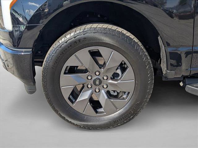 Certified 2025 Ford F150 Lightning Lariat image 26