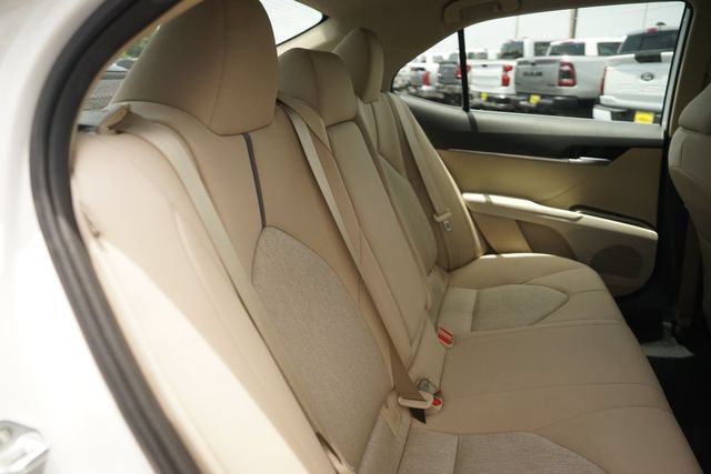 Used 2024 Toyota Camry LE FWD image 16
