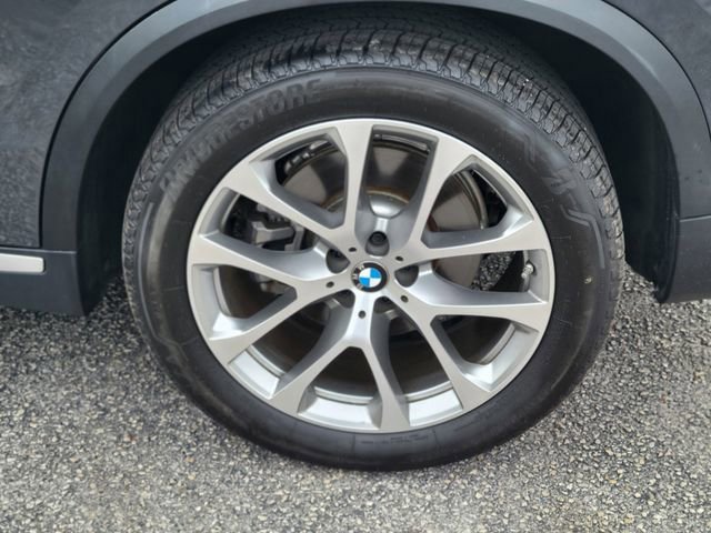 Used 2020 BMW X5 xDrive40i w/ Premium Package image 7
