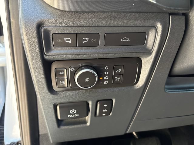 Certified 2022 Ford F150 Platinum w/ FX4 Off-Road Package AWD/4WD image 18