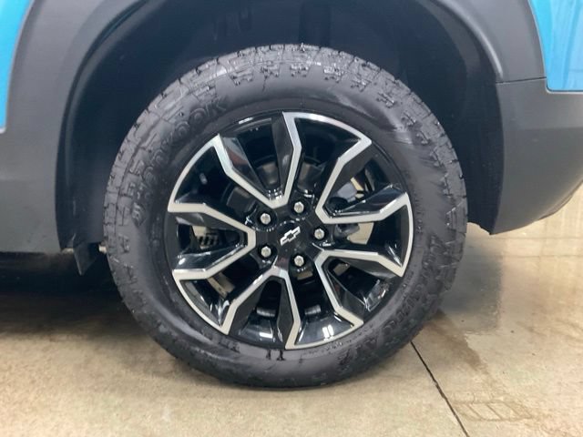 Used 2025 Chevrolet TrailBlazer ACTIV w/ Convenience Package AWD/4WD image 15