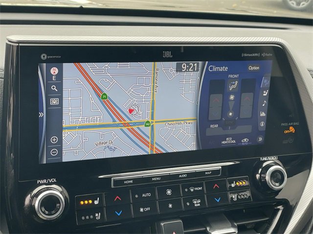 Used 2022 Toyota Highlander Platinum image 12